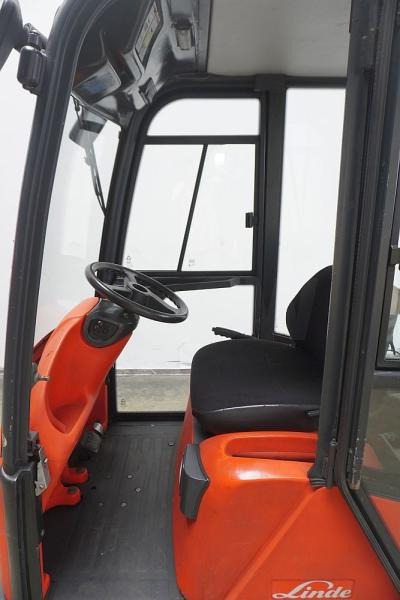 Linde P 60 Z 126 - Remolcadora: foto 3 Linde P 60 Z 126 - Remolcadora: foto 3