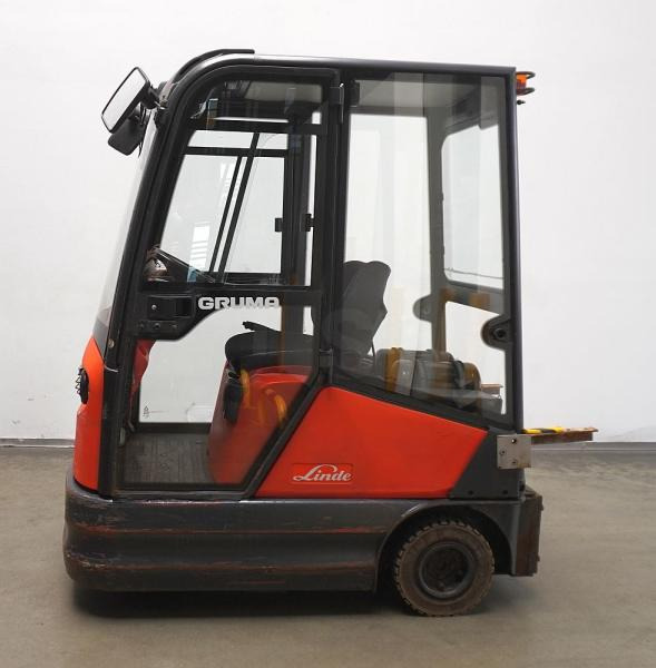 Linde P 60 Z 126 - Remolcadora: foto 4 Linde P 60 Z 126 - Remolcadora: foto 4