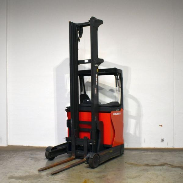Linde R 10 B 1120 - Retráctil: foto 2 Linde R 10 B 1120 - Retráctil: foto 2