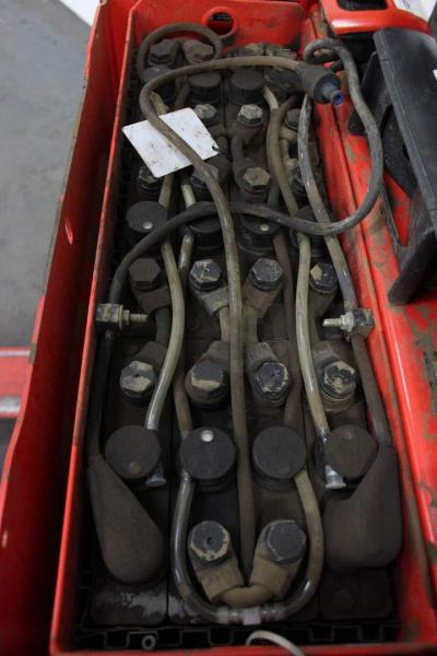 Linde T 16 1152 - Transpaleta: foto 4 Linde T 16 1152 - Transpaleta: foto 4