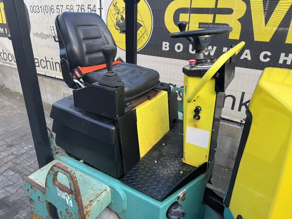 Ammann AV 33-2 - Apisonadora de asfalto: foto 4 Ammann AV 33-2 - Apisonadora de asfalto: foto 4