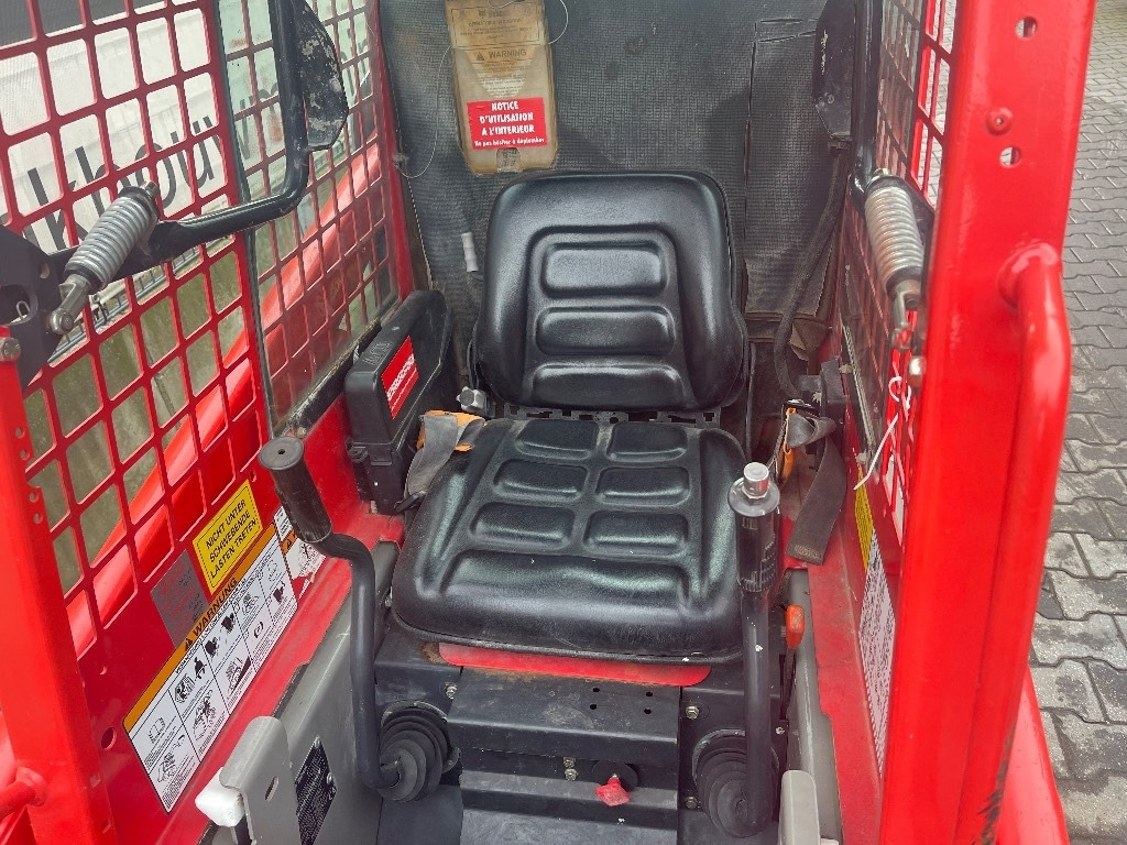 Bobcat S 70 - Minicargadora: foto 5 Bobcat S 70 - Minicargadora: foto 5