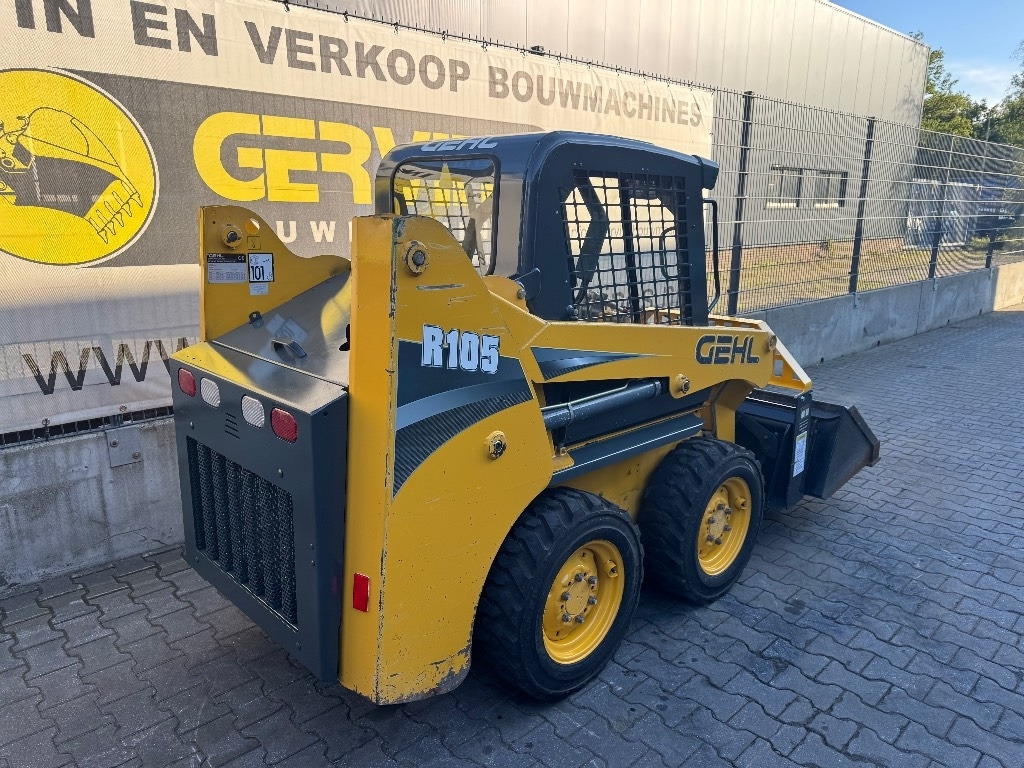 Gehl R105 - Minicargadora: foto 3 Gehl R105 - Minicargadora: foto 3