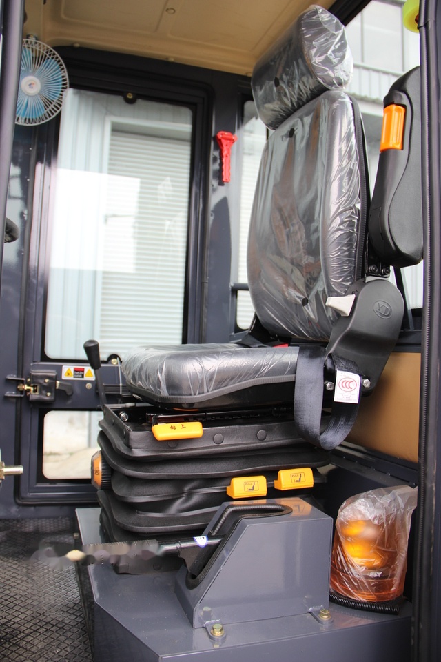 Minidumper nuevo QINGDAO PROMISING New 4.0T Mini Articulated Dumper: foto 8