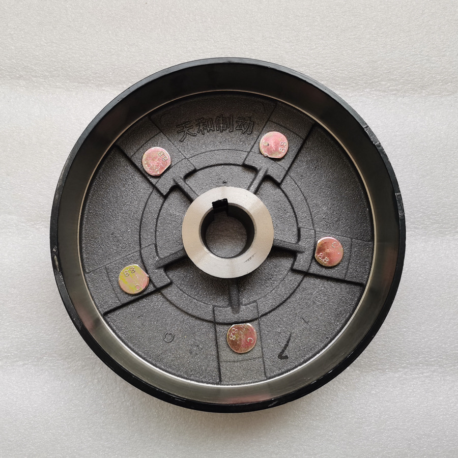 Qingdao Promising Brake Drum for AGT KRW23 Wheel Loader - Tambores de freno para Cargadora de ruedas: foto 2 Qingdao Promising Brake Drum for AGT KRW23 Wheel Loader - Tambores de freno para Cargadora de ruedas: foto 2