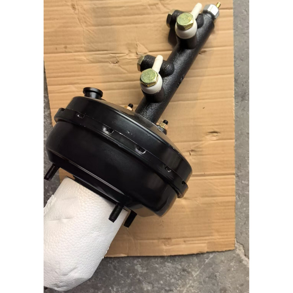 Qingdao Promising Vacuum brake booster brake master cylinder assembly for China Loader - Cilindro de freno para Cargadora de ruedas: foto 1 Qingdao Promising Vacuum brake booster brake master cylinder assembly for China Loader - Cilindro de freno para Cargadora de ruedas: foto 1