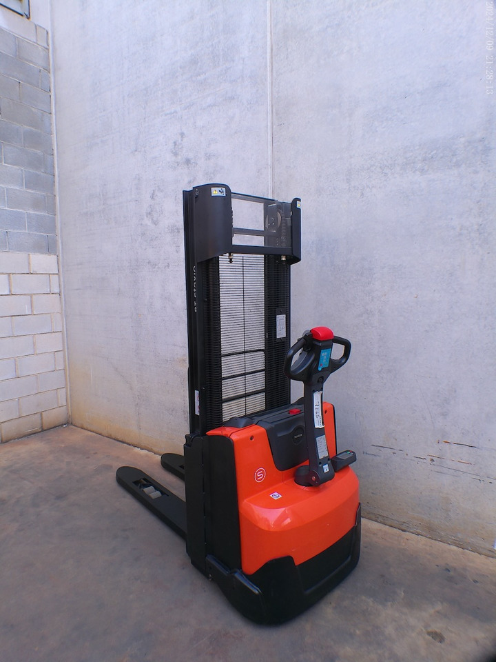 BT SWE 100 - Apilador: foto 1 BT SWE 100 - Apilador: foto 1