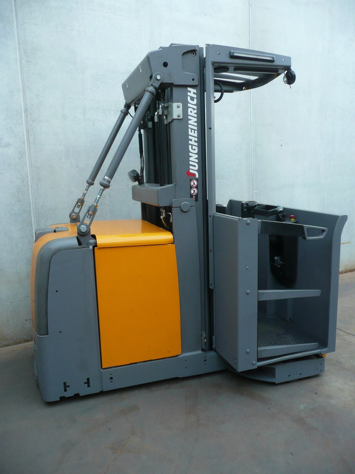 Jungheinrich EKS 312 Z+I 475 DZ - Recoge pedidos: foto 2 Jungheinrich EKS 312 Z+I 475 DZ - Recoge pedidos: foto 2