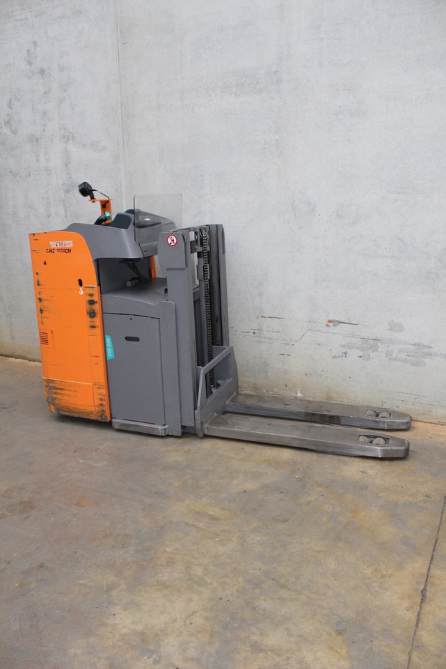 Jungheinrich ESD 120 166 ZT - Apilador: foto 4 Jungheinrich ESD 120 166 ZT - Apilador: foto 4