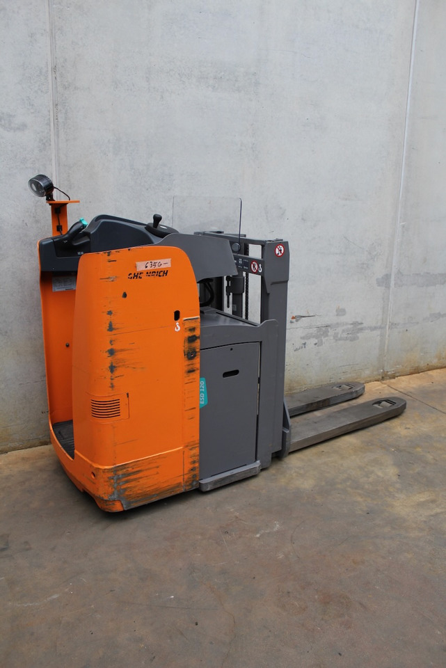 Jungheinrich ESD 120 166 ZT - Apilador: foto 3 Jungheinrich ESD 120 166 ZT - Apilador: foto 3