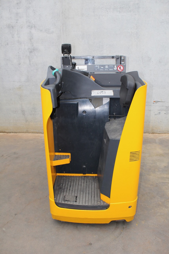 Jungheinrich ESD 120 201 ZT - Apilador: foto 5 Jungheinrich ESD 120 201 ZT - Apilador: foto 5