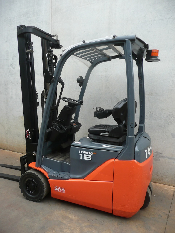 Toyota 8FBE15T - Carretilla elevadora eléctrica: foto 4 Toyota 8FBE15T - Carretilla elevadora eléctrica: foto 4