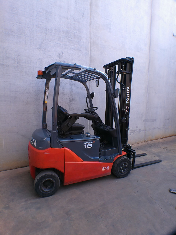 Toyota 8FBMK16T - Carretilla elevadora eléctrica: foto 2 Toyota 8FBMK16T - Carretilla elevadora eléctrica: foto 2