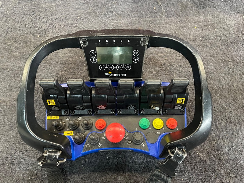 Jekko SPX 424 CDH SOLD - Minigrúa: foto 4 Jekko SPX 424 CDH SOLD - Minigrúa: foto 4