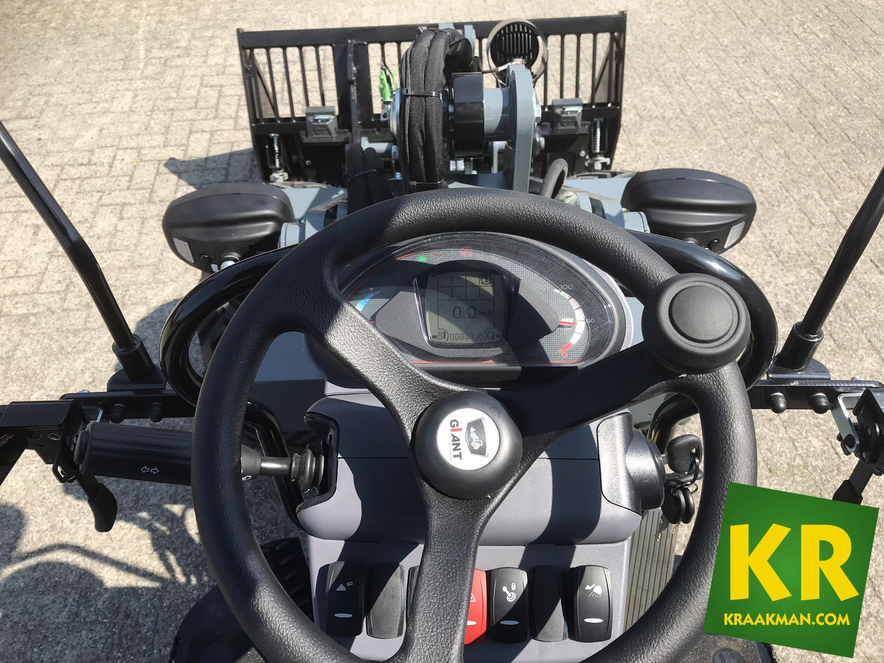 Cargadora articulada nuevo G2200E Giant: foto 8 Cargadora articulada nuevo G2200E Giant: foto 8