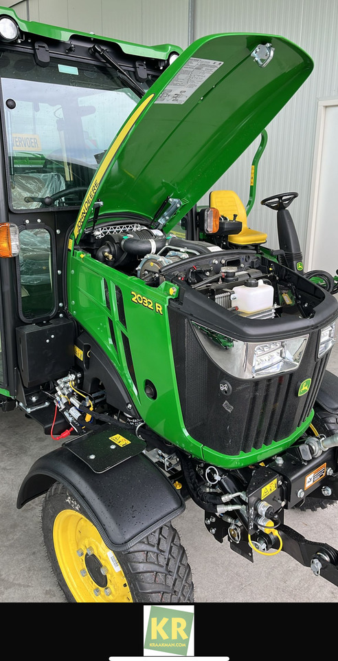 John Deere 2032R - Mini tractor: foto 3 John Deere 2032R - Mini tractor: foto 3