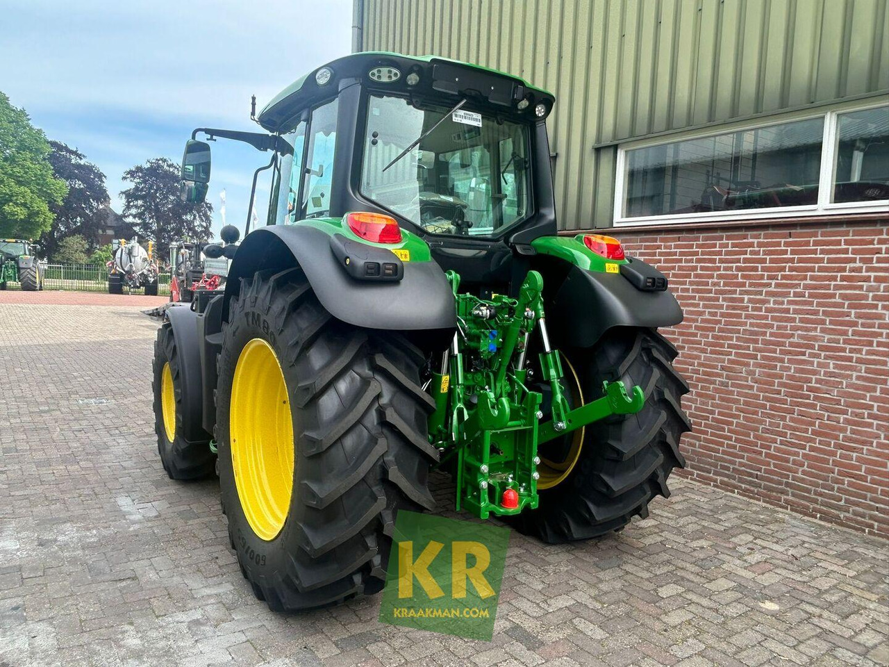 John Deere 6120M - Tractor: foto 5 John Deere 6120M - Tractor: foto 5