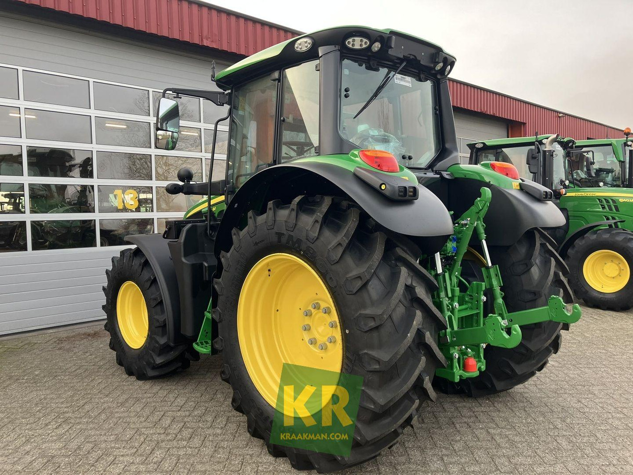 John Deere 6120M - Tractor: foto 5 John Deere 6120M - Tractor: foto 5