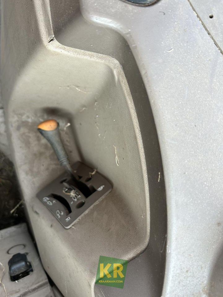 John Deere 6630 PREMIUM - Tractor: foto 1 John Deere 6630 PREMIUM - Tractor: foto 1