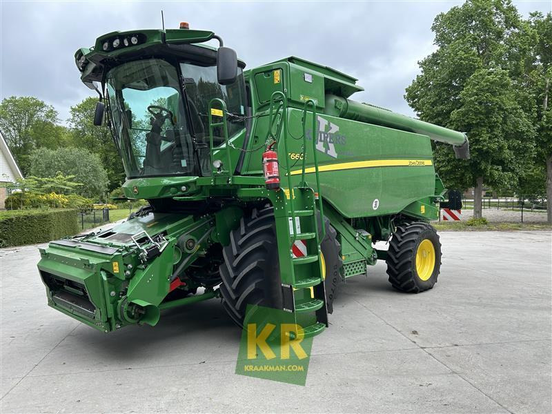John Deere T660 - Cosechadora de granos: foto 1 John Deere T660 - Cosechadora de granos: foto 1