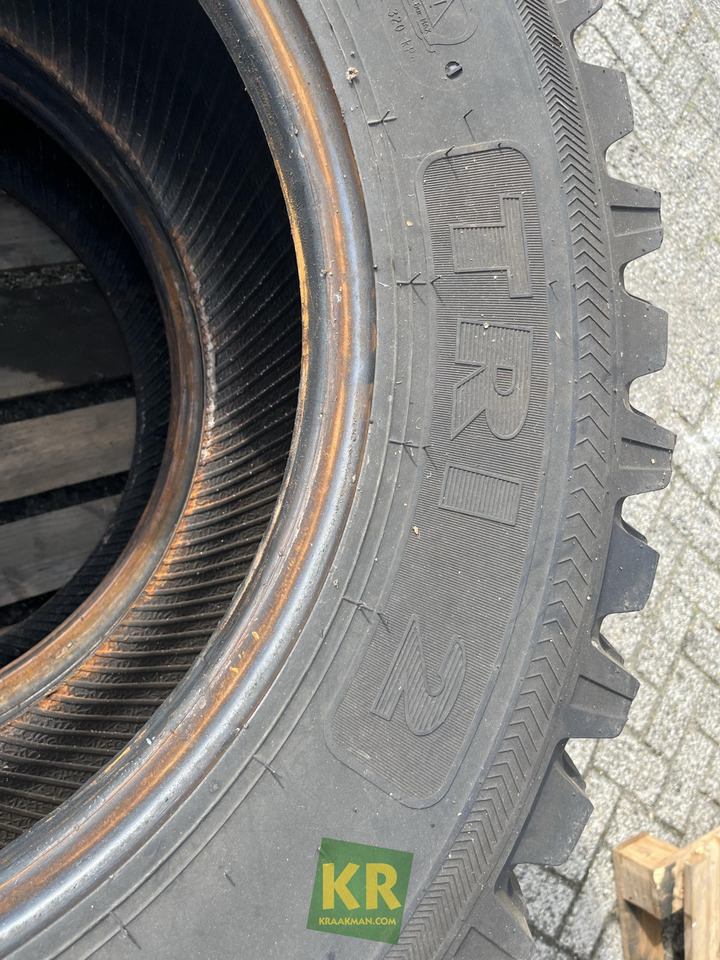 Nokian 360/80R24 Tri 2 Onbekend merk  - Neumático para Maquinaria agrícola: foto 5 Nokian 360/80R24 Tri 2 Onbekend merk  - Neumático para Maquinaria agrícola: foto 5