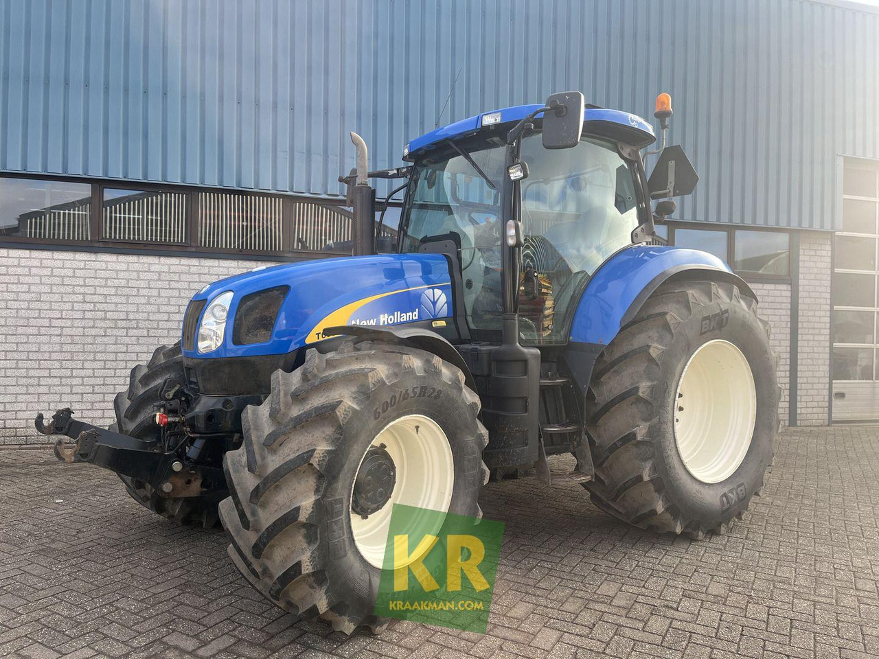 T6080 Elite New Holland - Tractor: foto 1 T6080 Elite New Holland - Tractor: foto 1