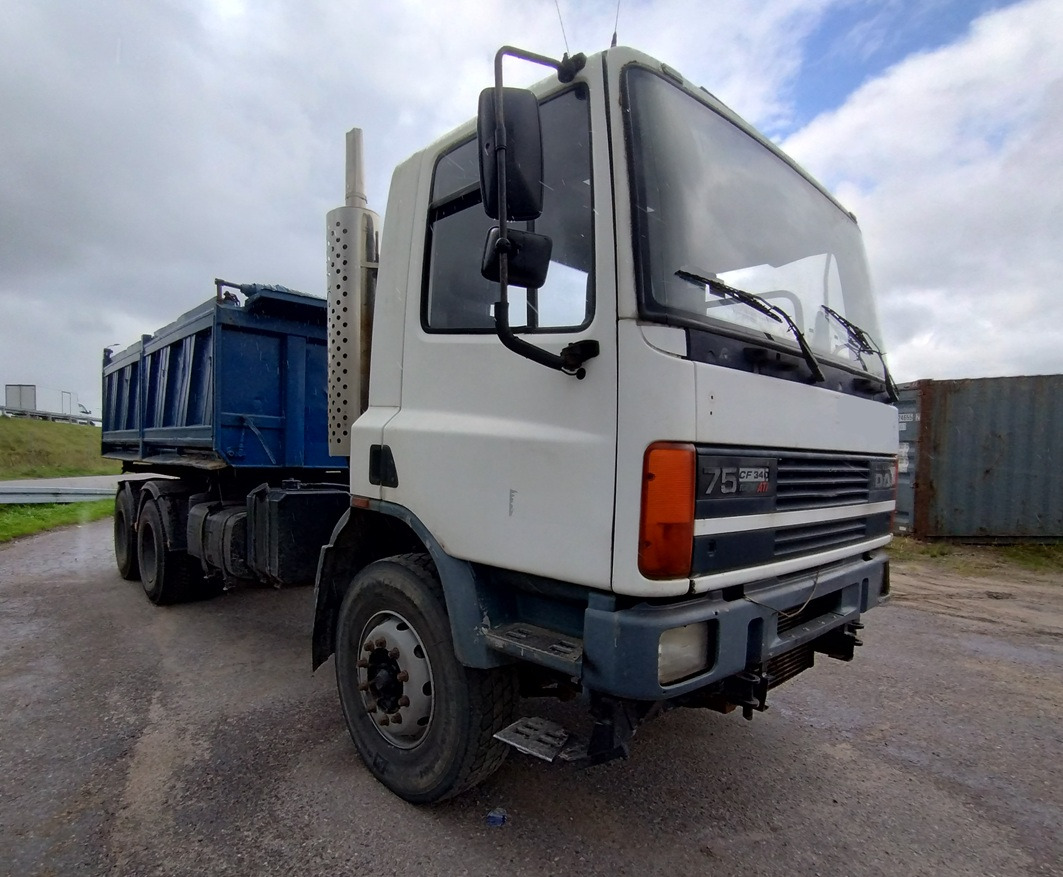DAF 75 CF ATI 340 6x4 - Camión volquete: foto 2 DAF 75 CF ATI 340 6x4 - Camión volquete: foto 2