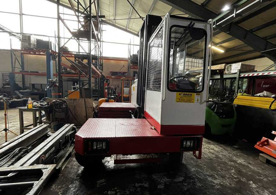 Fantuzzi SF30 - Carretilla de carga lateral: foto 2 Fantuzzi SF30 - Carretilla de carga lateral: foto 2