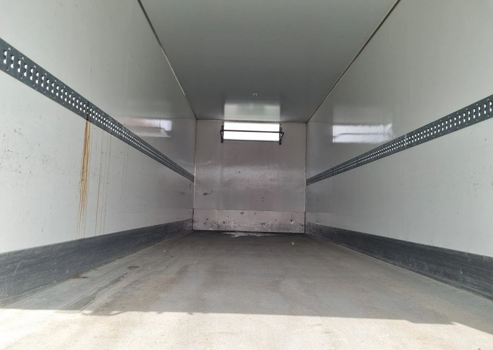 Mercedes-Benz Antos 1830 - Camión frigorífico: foto 5 Mercedes-Benz Antos 1830 - Camión frigorífico: foto 5