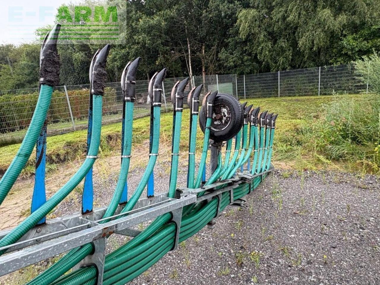 Bomech multi 18, gülle schleppschuhverteiler - Sistema de riego: foto 5 Bomech multi 18, gülle schleppschuhverteiler - Sistema de riego: foto 5