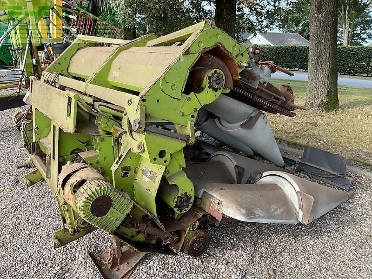 CLAAS 8 rk majsplukkebord - Accesorios para cosechadoras de forraje: foto 1 CLAAS 8 rk majsplukkebord - Accesorios para cosechadoras de forraje: foto 1