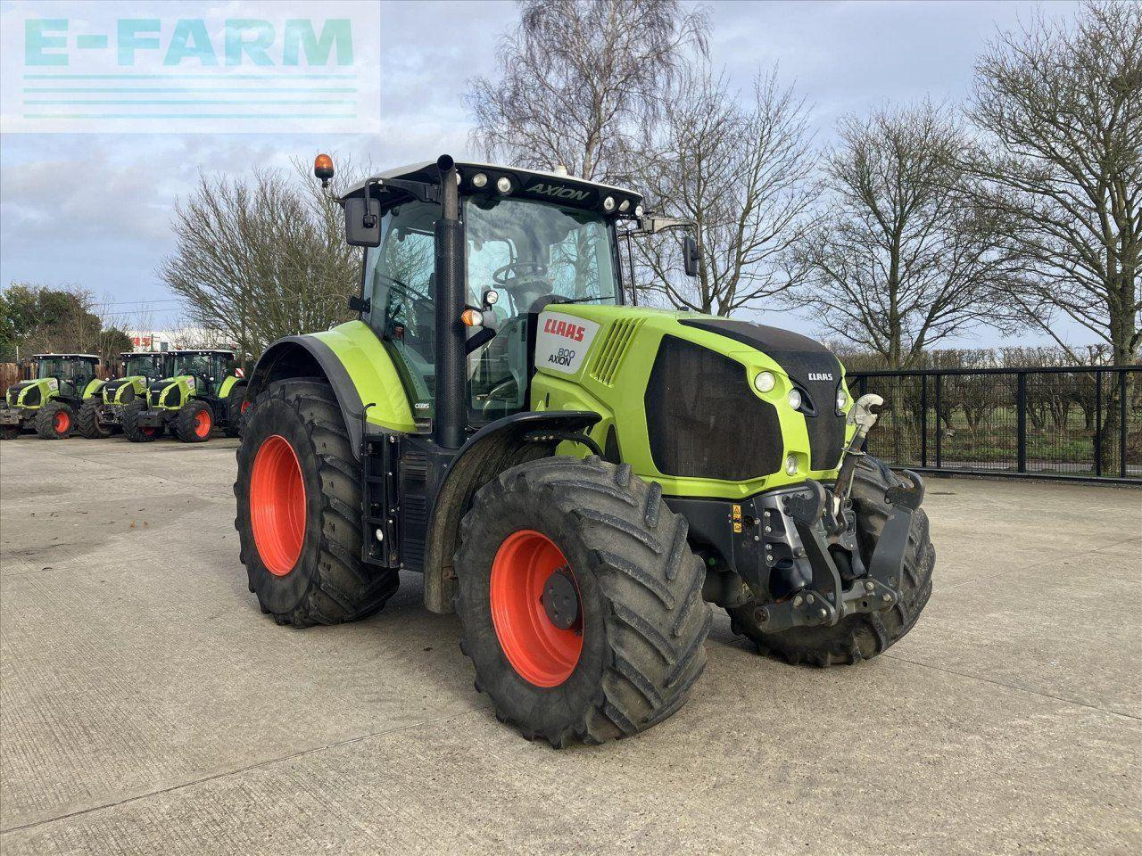 CLAAS AXION 800 - Tractor: foto 3 CLAAS AXION 800 - Tractor: foto 3