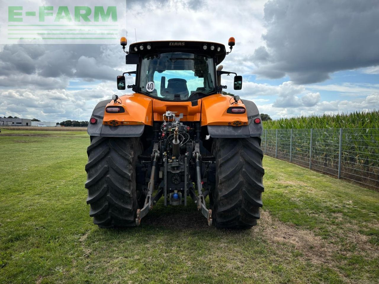 Tractor CLAAS AXION 920 with SCR: foto 6