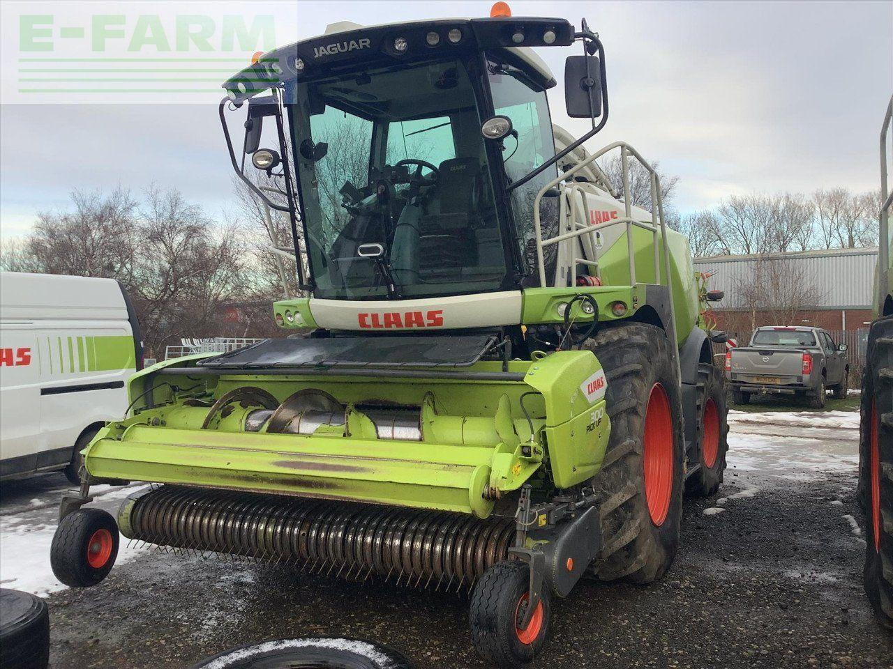 CLAAS JAGUAR 980 4WD - Cosechadora de forraje: foto 1 CLAAS JAGUAR 980 4WD - Cosechadora de forraje: foto 1
