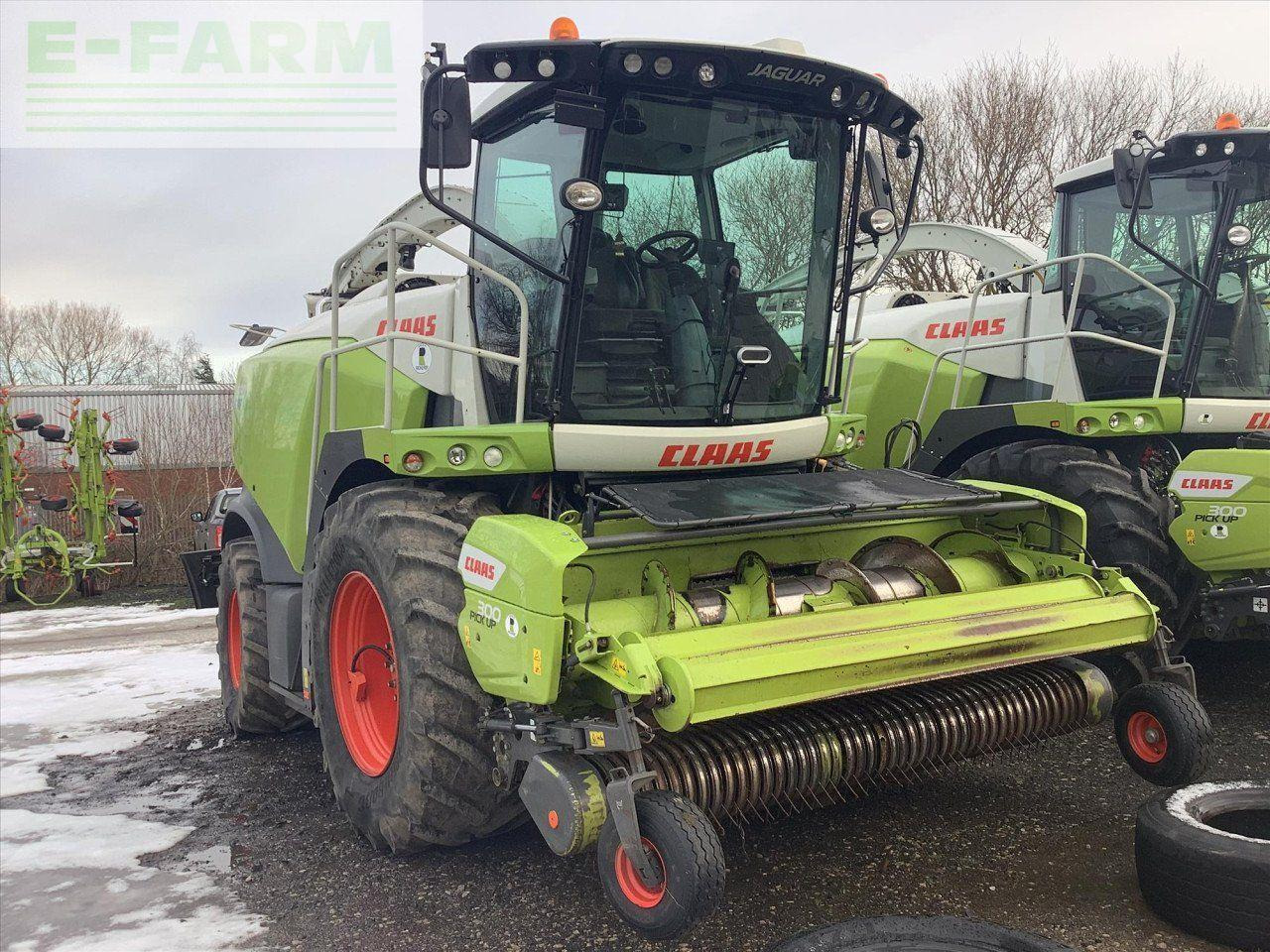 CLAAS JAGUAR 980 4WD - Cosechadora de forraje: foto 2 CLAAS JAGUAR 980 4WD - Cosechadora de forraje: foto 2