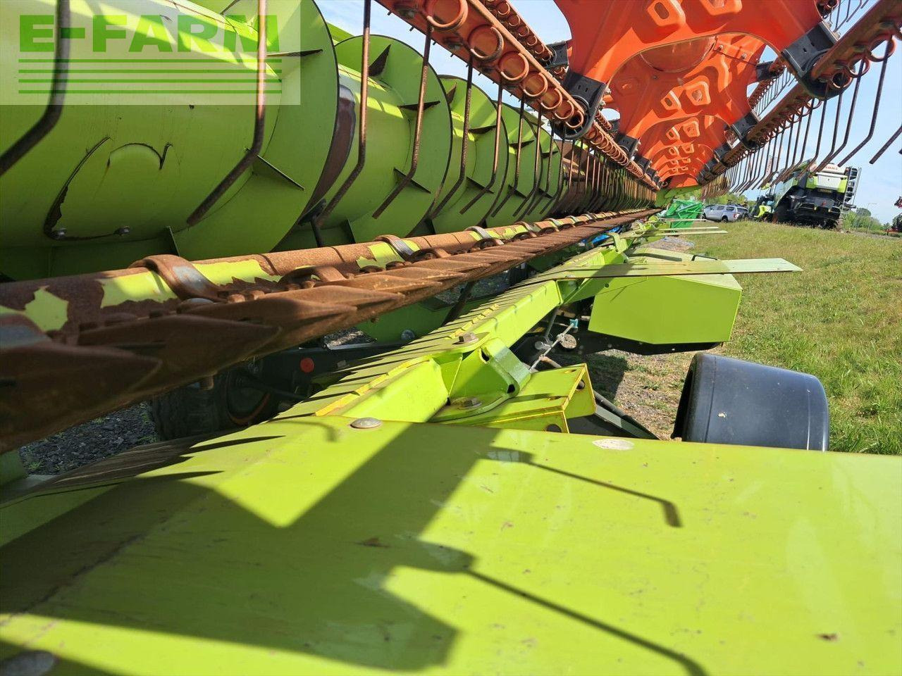 CLAAS LEXION 670TT - Cosechadora de granos: foto 3 CLAAS LEXION 670TT - Cosechadora de granos: foto 3