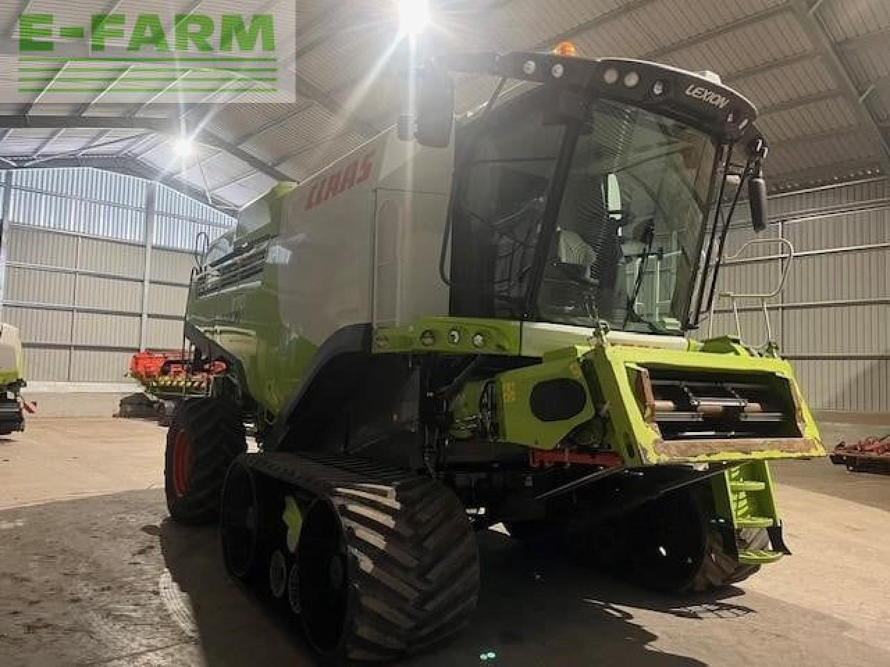 CLAAS LEXION 770 TT - Cosechadora de granos: foto 4 CLAAS LEXION 770 TT - Cosechadora de granos: foto 4