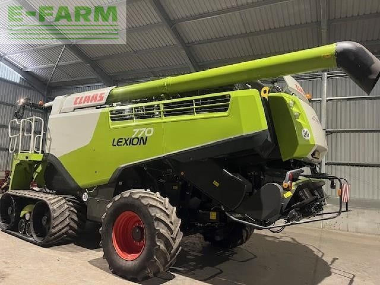 CLAAS LEXION 770 TT - Cosechadora de granos: foto 2 CLAAS LEXION 770 TT - Cosechadora de granos: foto 2
