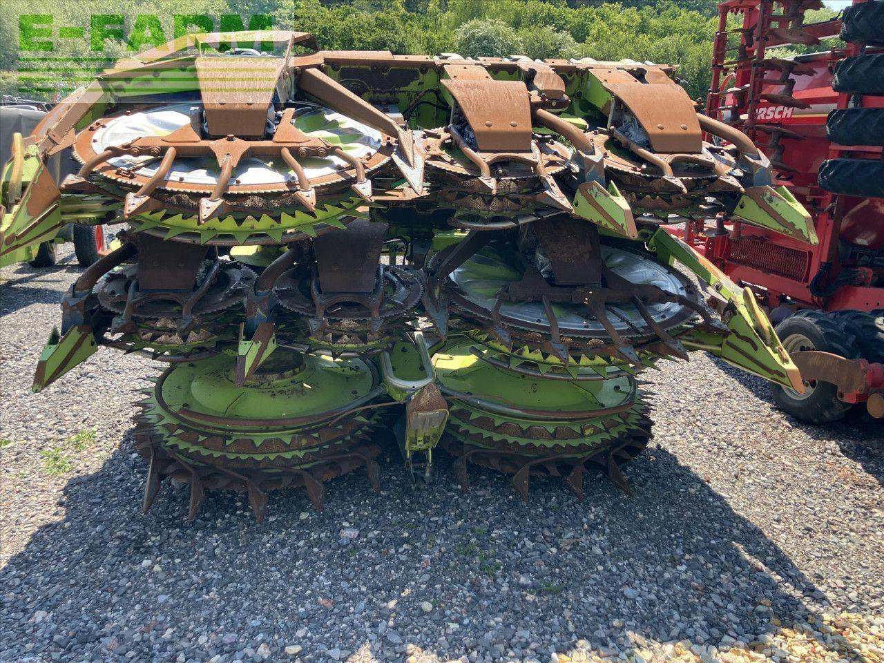 CLAAS ORBIS 900 - Cosechadora de forraje: foto 4 CLAAS ORBIS 900 - Cosechadora de forraje: foto 4