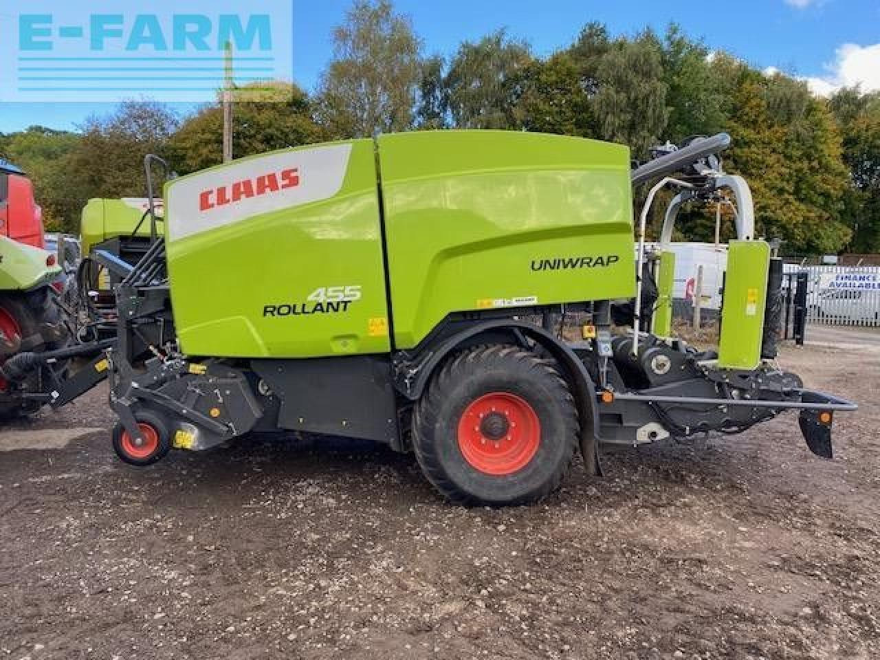CLAAS ROLLANT 455 UNIWRAP - Empacadora de pacas cuadradas: foto 1 CLAAS ROLLANT 455 UNIWRAP - Empacadora de pacas cuadradas: foto 1