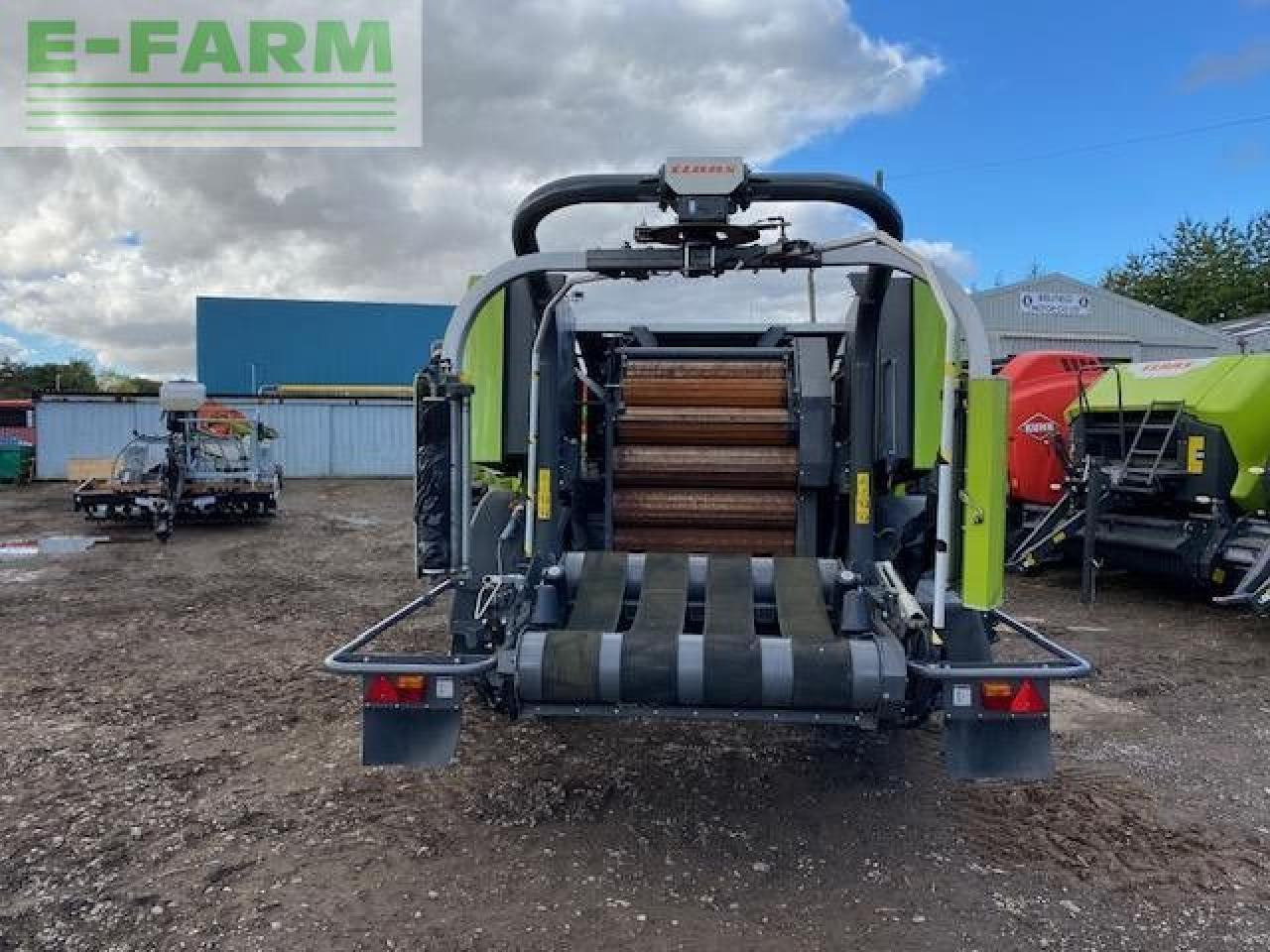 CLAAS ROLLANT 455 UNIWRAP - Empacadora de pacas cuadradas: foto 3 CLAAS ROLLANT 455 UNIWRAP - Empacadora de pacas cuadradas: foto 3