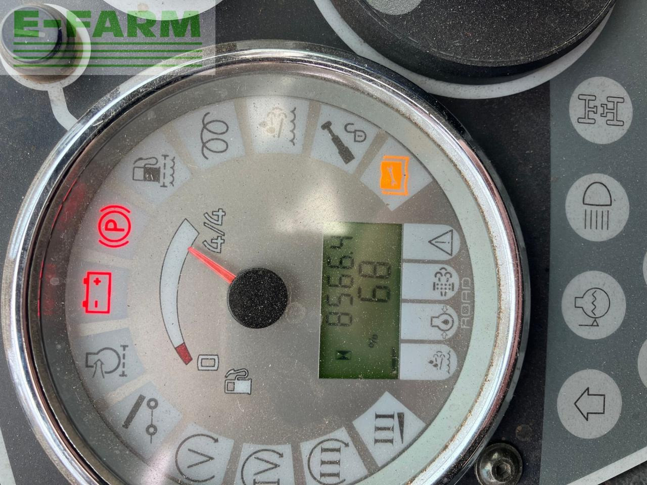 Manipulador telescópico CLAAS Scorpion 7044: foto 11