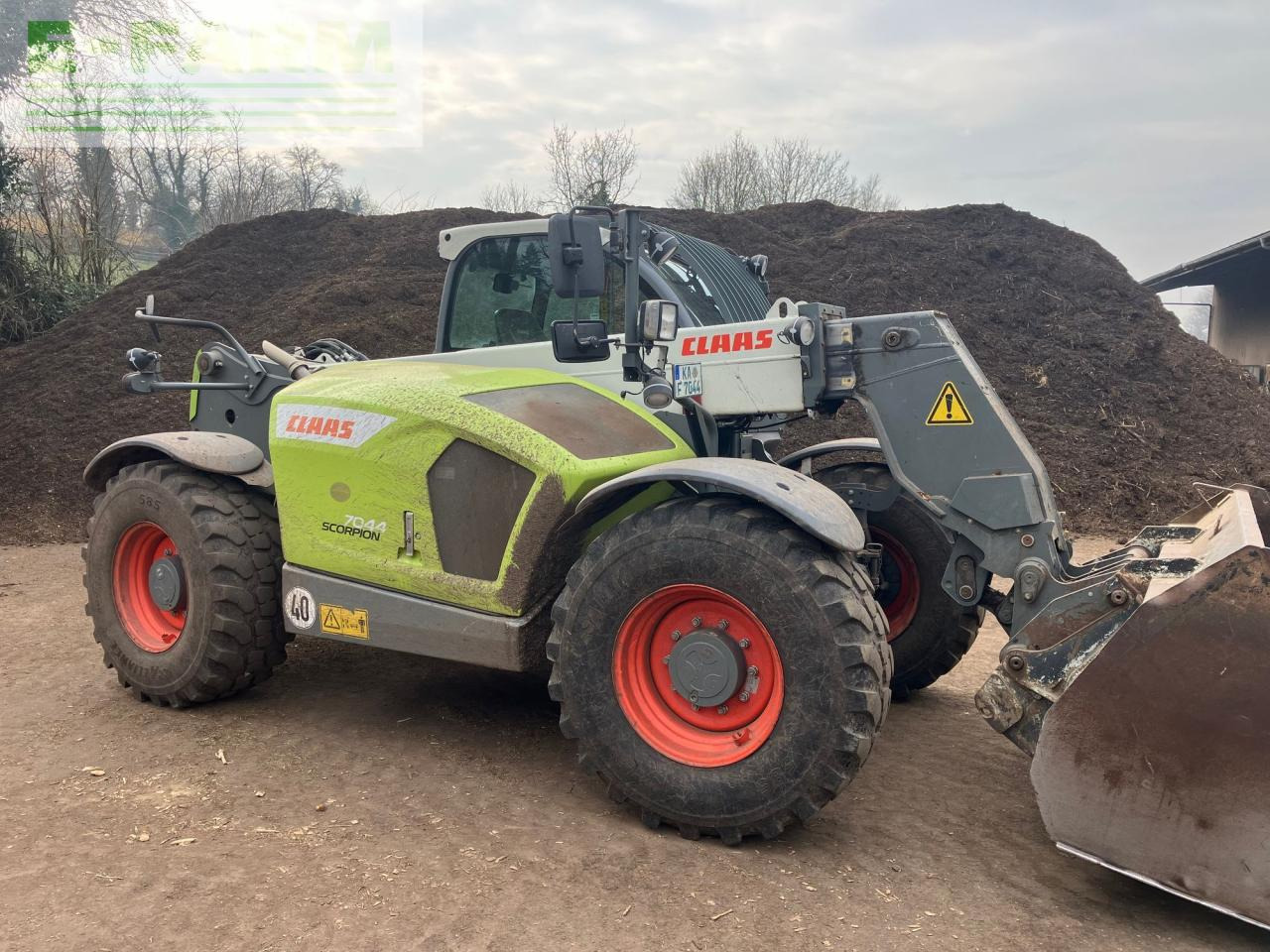 Manipulador telescópico CLAAS Scorpion 7044: foto 12