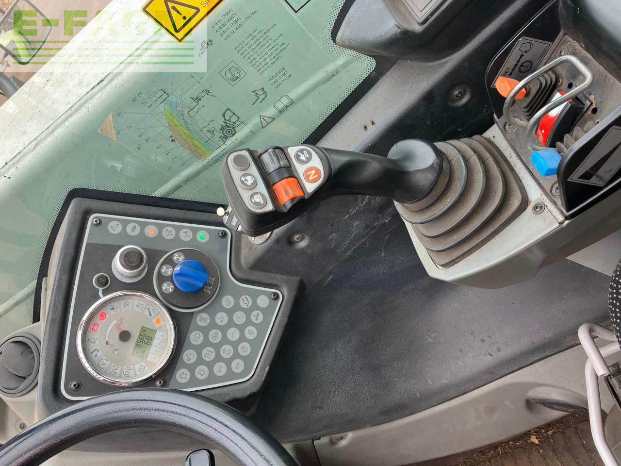 Manipulador telescópico CLAAS Scorpion 7044: foto 6