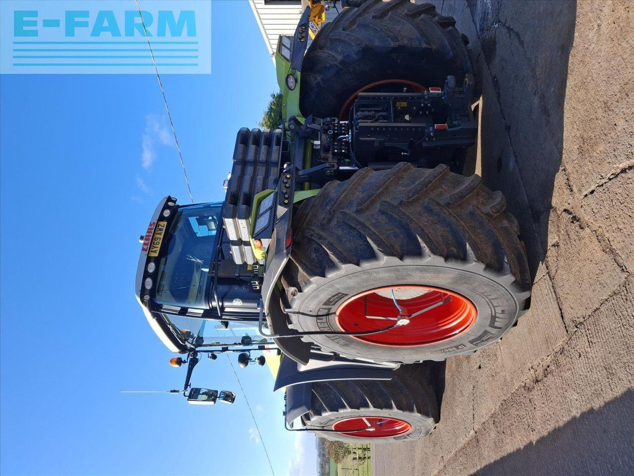 CLAAS XERION 5000 - Tractor: foto 5 CLAAS XERION 5000 - Tractor: foto 5