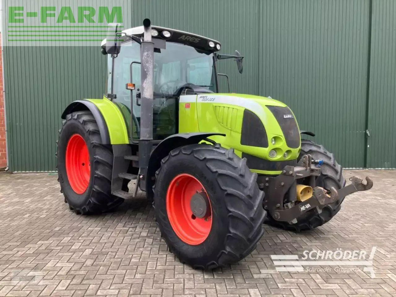 CLAAS ares 697 atz ATZ - Tractor: foto 1 CLAAS ares 697 atz ATZ - Tractor: foto 1
