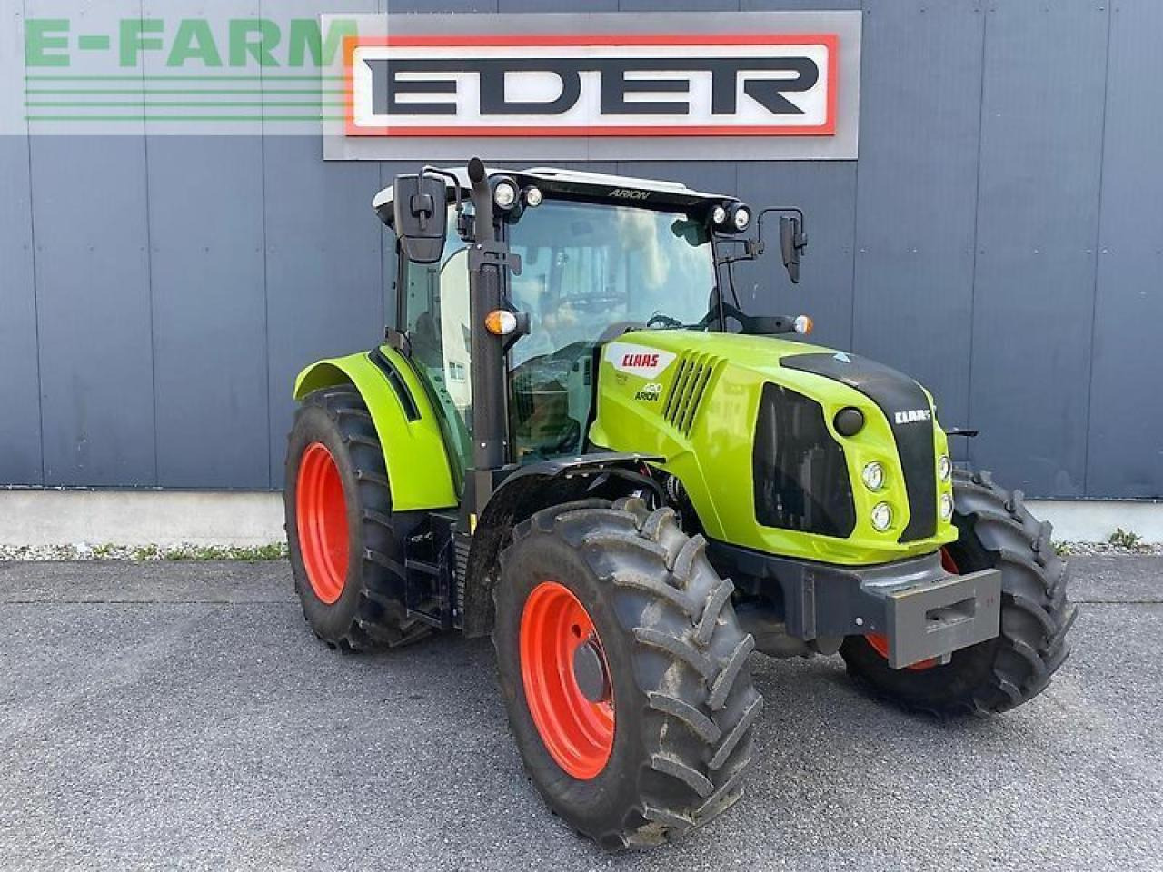CLAAS arion 420 - Tractor: foto 2 CLAAS arion 420 - Tractor: foto 2