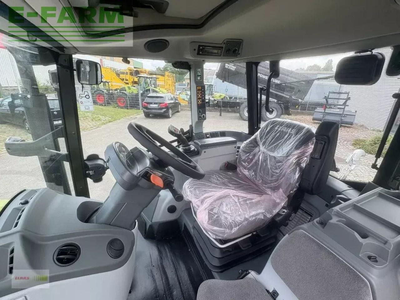 CLAAS arion 420 - Tractor: foto 2 CLAAS arion 420 - Tractor: foto 2