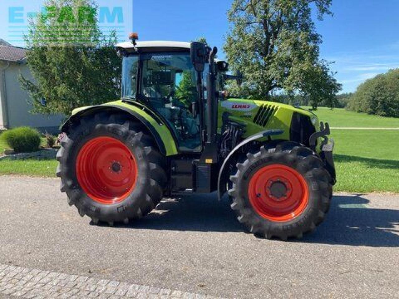 CLAAS arion 450 cis panoramic CIS - Tractor: foto 2 CLAAS arion 450 cis panoramic CIS - Tractor: foto 2