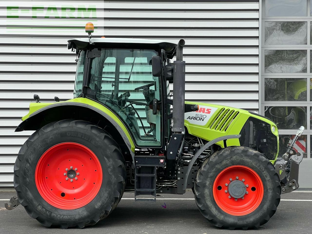 Tractor CLAAS arion 530 cis CIS: foto 8